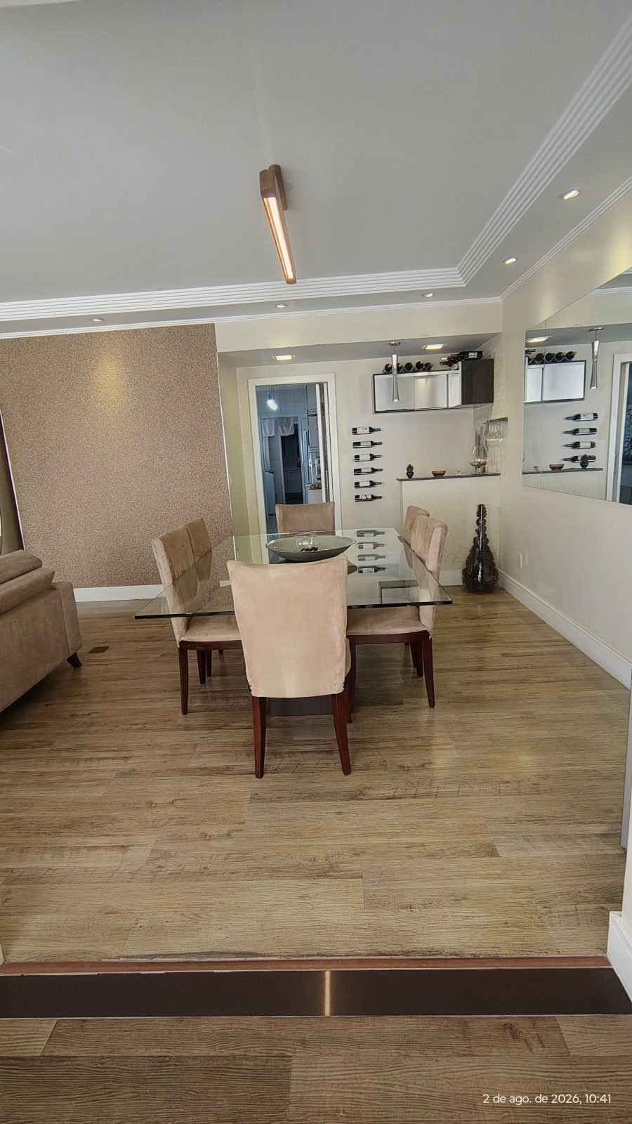 Sala de jantar com adega e bar — apartamento de 170 m² no Vila Imperial Ipiranga