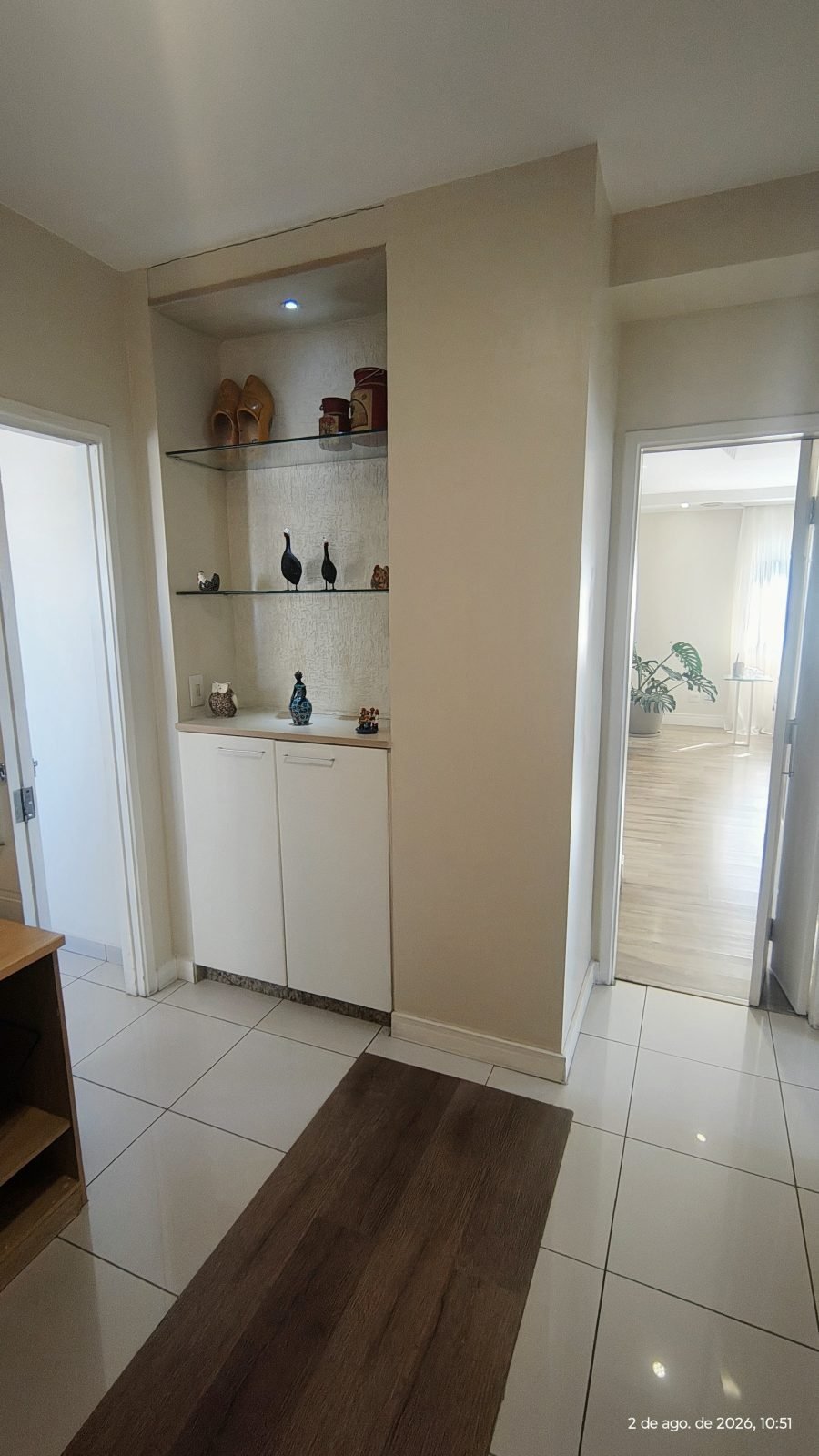 Hall intimo com nicho — apartamento de 170 m² no Vila Imperial Ipiranga